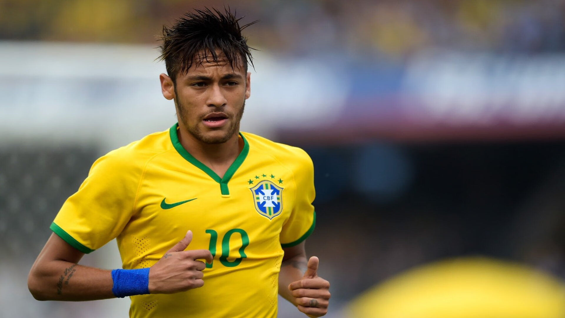 爱游戏娱乐平台-C罗离队传闻引发球迷热议，c罗离开皇马照片